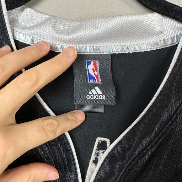 Miami Heat Dwayne Wade black white basketball adidas jersey men’s XL - Picture 5 of 9